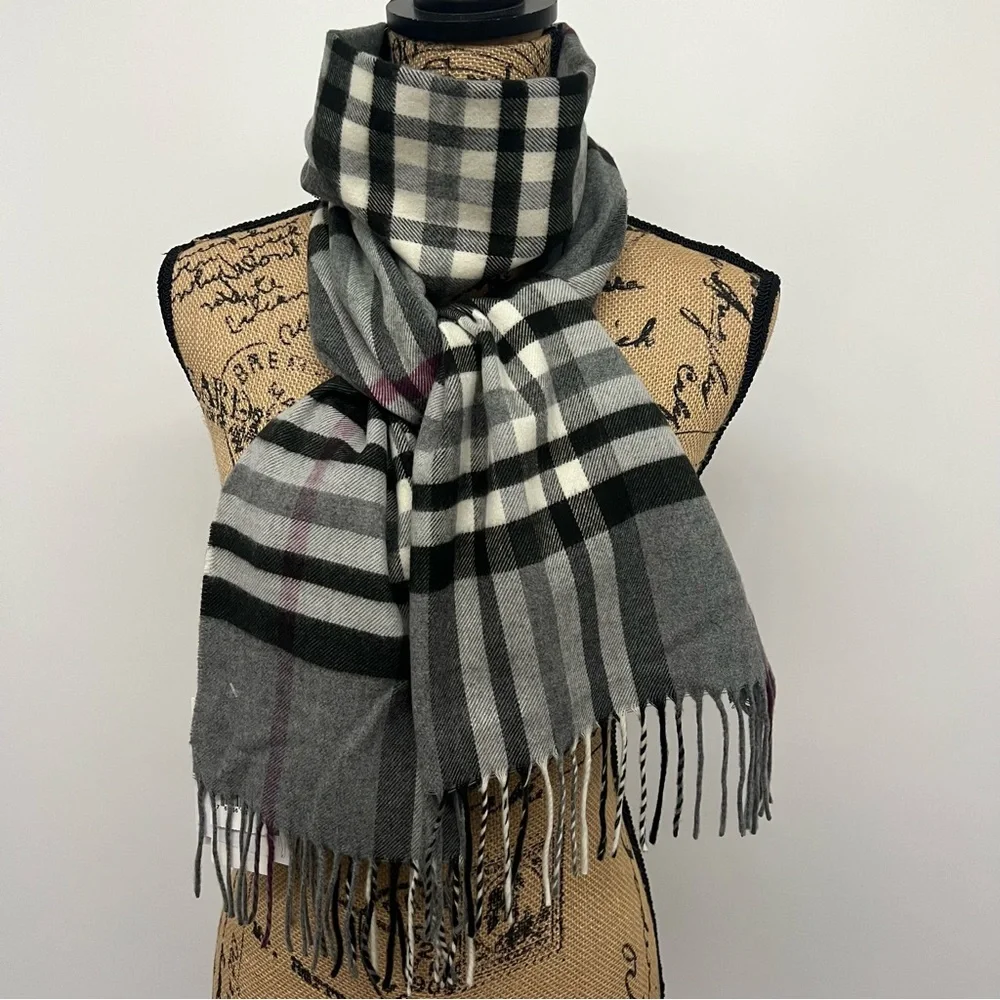 V. Fraas Cashmink‎ Plaid The Long Scarf